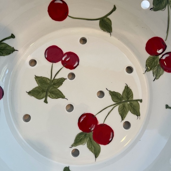 Ceramic Colander Cheery Red and White Decorated with Cherries - Picture 2 of 8